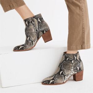 NWT Madewell Snake Leather Embossed Stacked Heel Ankle Booties